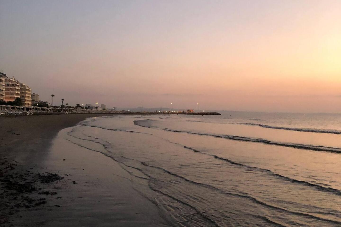 Beach Apartment Mackenzie, Larnaca Luaran gambar